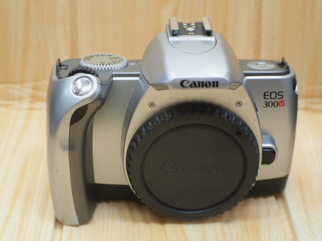 canon eos 300v film slr body