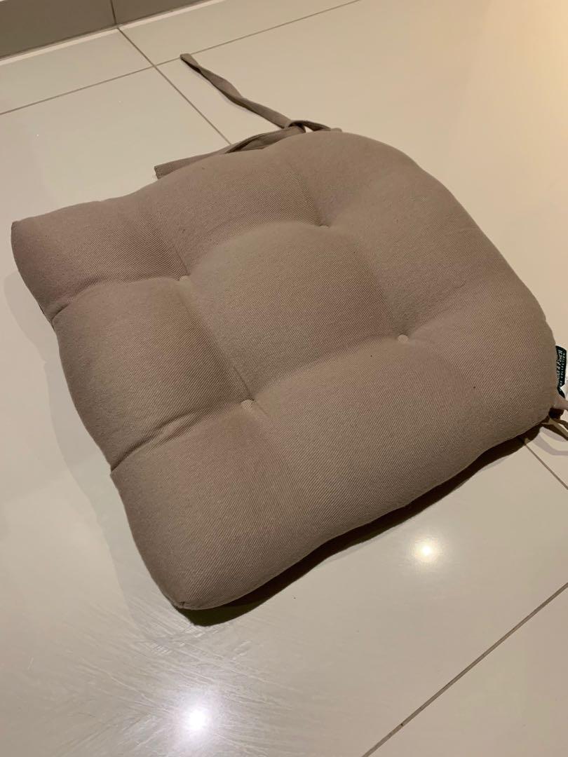 Chair pads bed bath and table discount