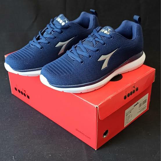 Sepatu 2025 running diadora