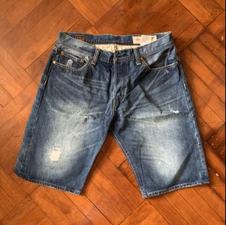 （分類：）位於 。 由 sam03211 提交（商品編號 1068980342，圖片 1）。簡介： 。