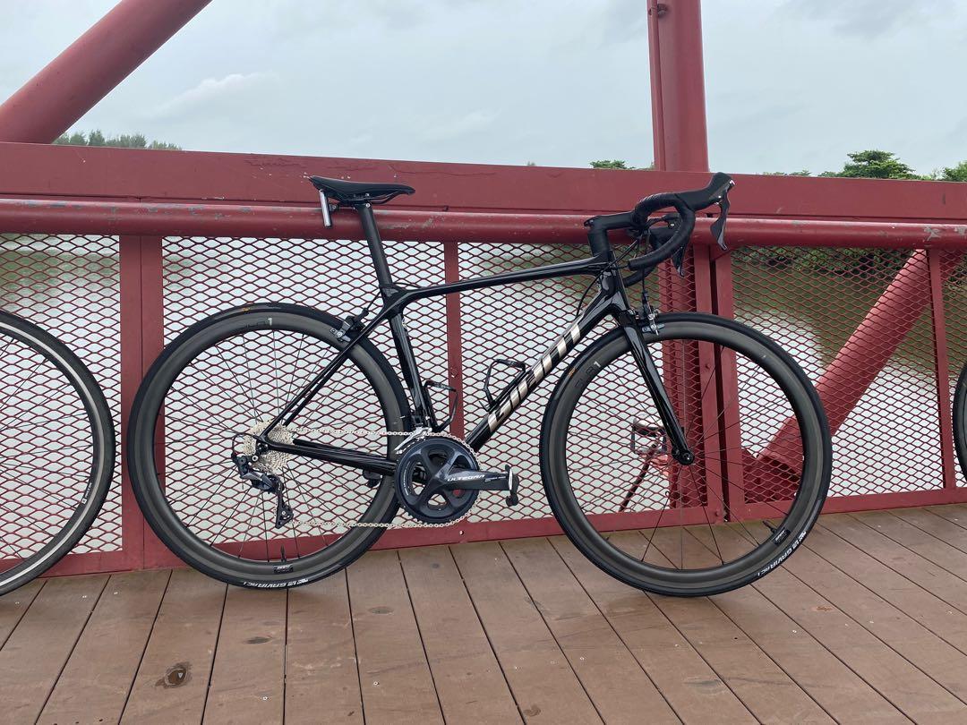 giant tcr adv pro 1 2021 (M), Sports 