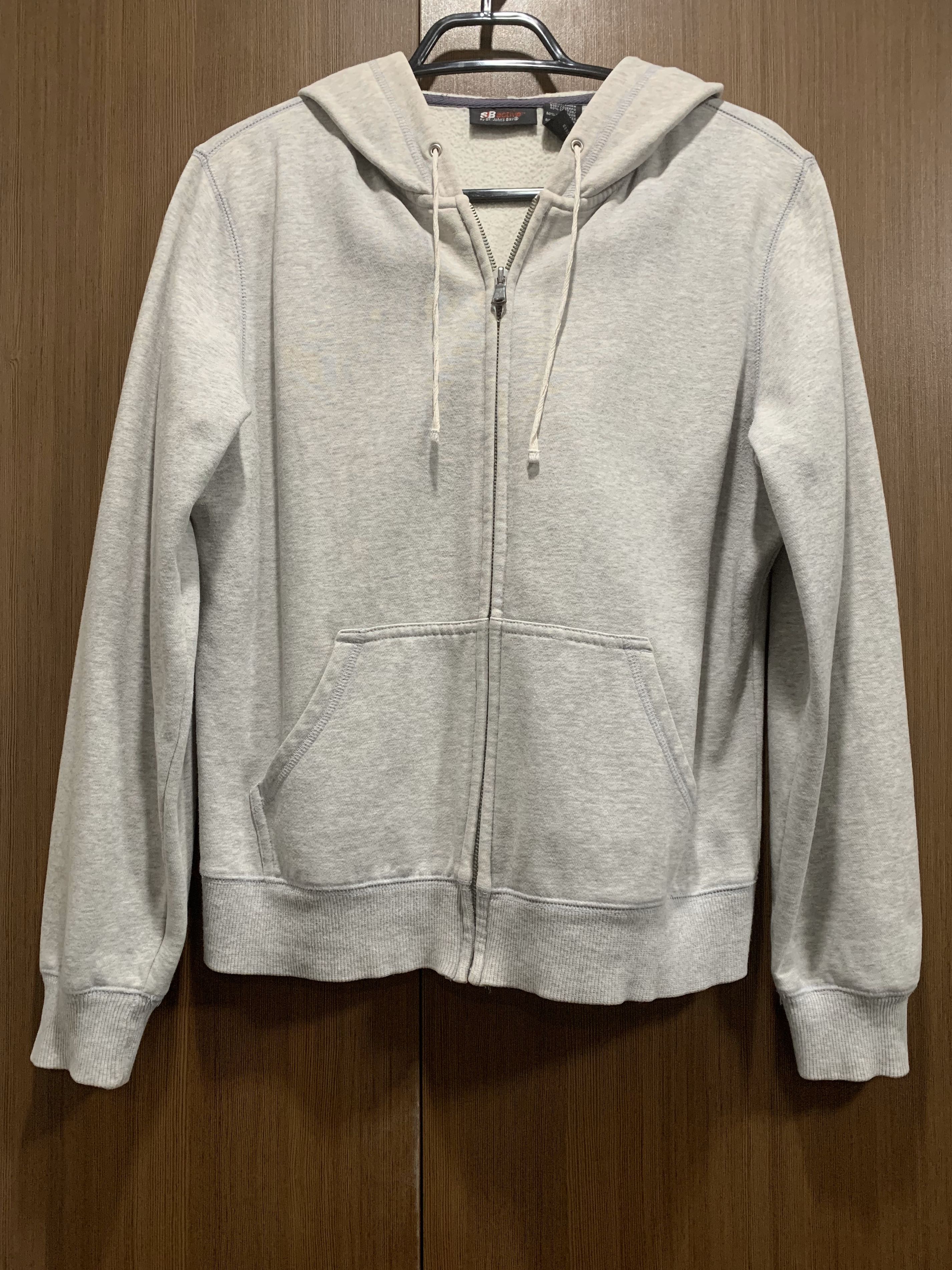 Grey Jacket with Hoodie, Women's Fashion, Coats, Jackets and Outerwear ...