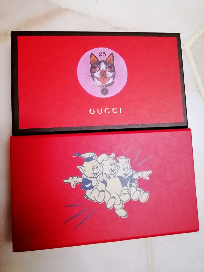 Gucci red packet per piece, Hobbies & Toys, Stationery & Craft, Occasions &  Party Supplies on Carousell