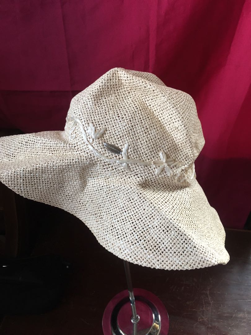 Liz Claiborne Hat, Women's Fashion 