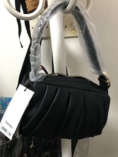 （分類：）位於 。 由 anys_w 提交（商品編號 1068963197，圖片 1）。簡介： 。