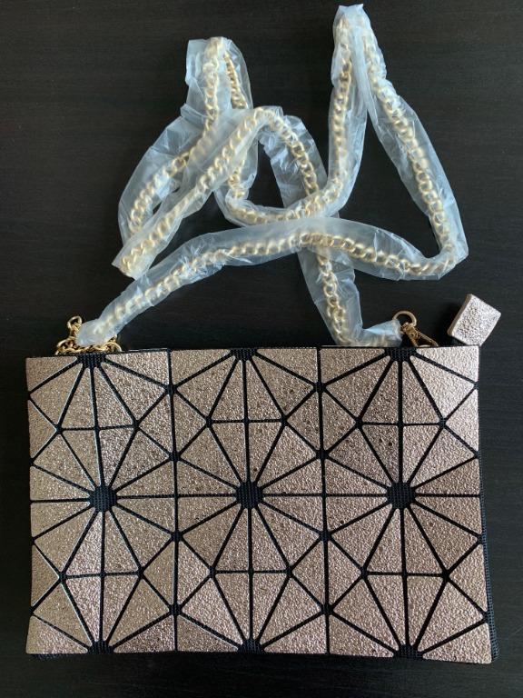 Mary kay clutch top
