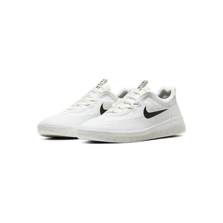 White nike nyjah on sale