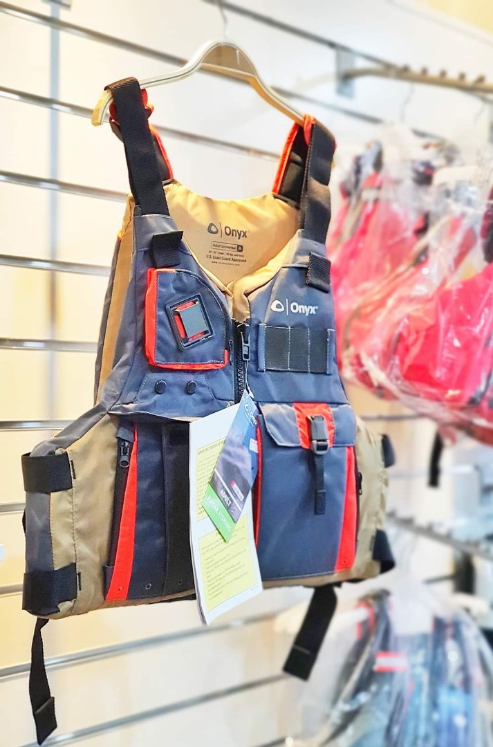 Onyx kayak fishing life jacket, Women's Fashion, Activewear on Carousell