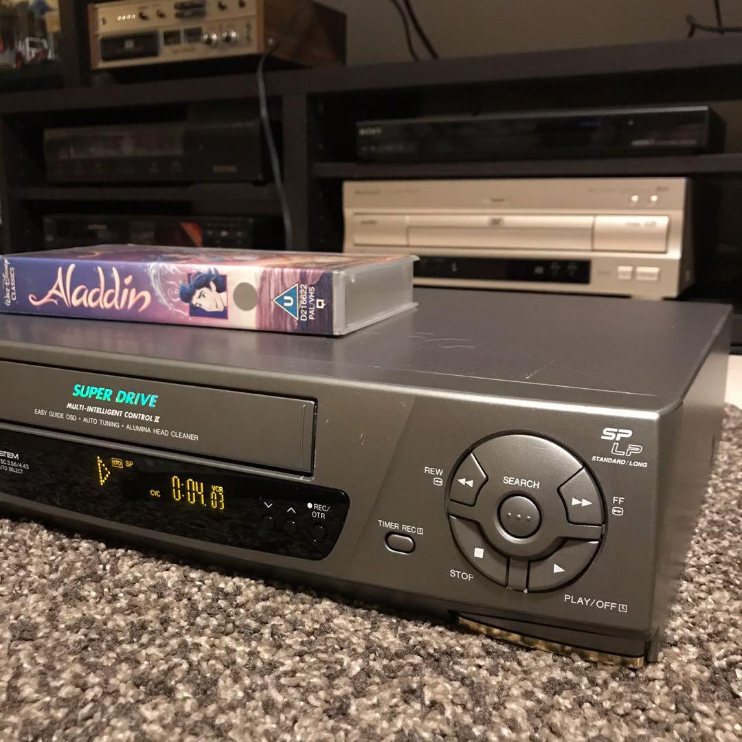 Panasonic NVSD230 VHS VCR Video cassette tape player, TV & Home