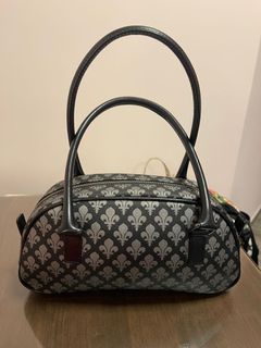 （分類：）位於 。 由 guccibb 提交（商品編號 1068970088，圖片 1）。簡介： 。