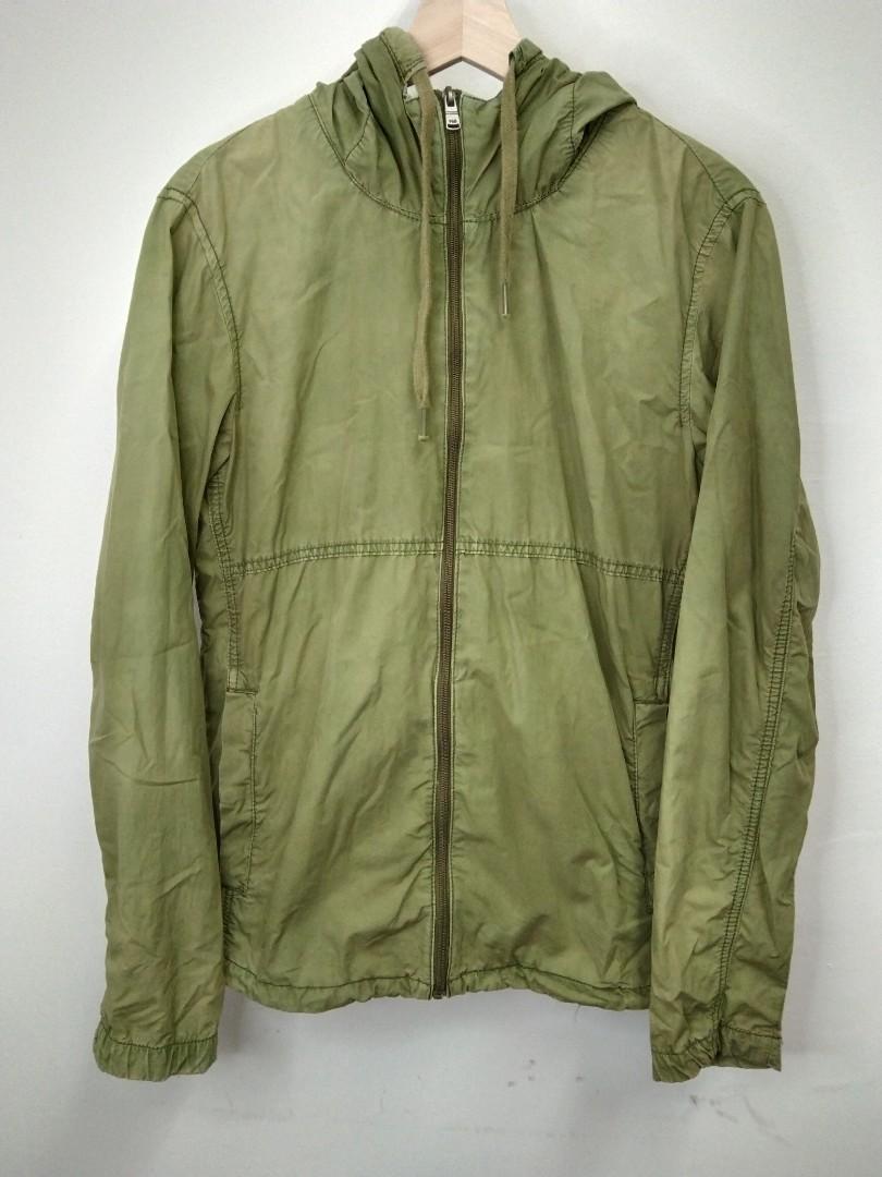 Pull Bear Hoodie Green Army Men s Fashion Tops Sets Hoodies on Carousell