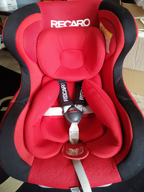 Recaro Baby Car Seat Babies Kids Going Out Seats On Carou - Recaro Car Seat Installation