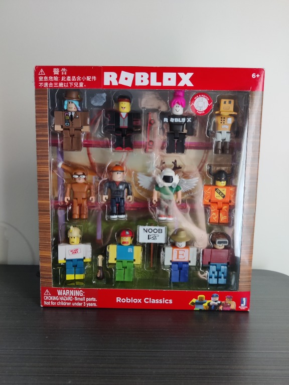 Roblox Classic Series 1 Figures 12 Pack Toys Games Action Figures Collectibles On Carousell - roblox classic series 2 twelve pack
