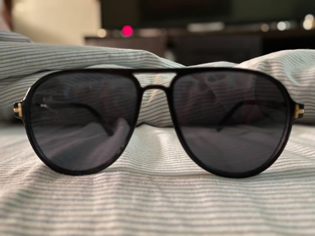 Tom Ford Jared 'Money Heist' Aviator Sunglasses (Unisex), Women's Fashion,  Watches & Accessories, Sunglasses & Eyewear on Carousell