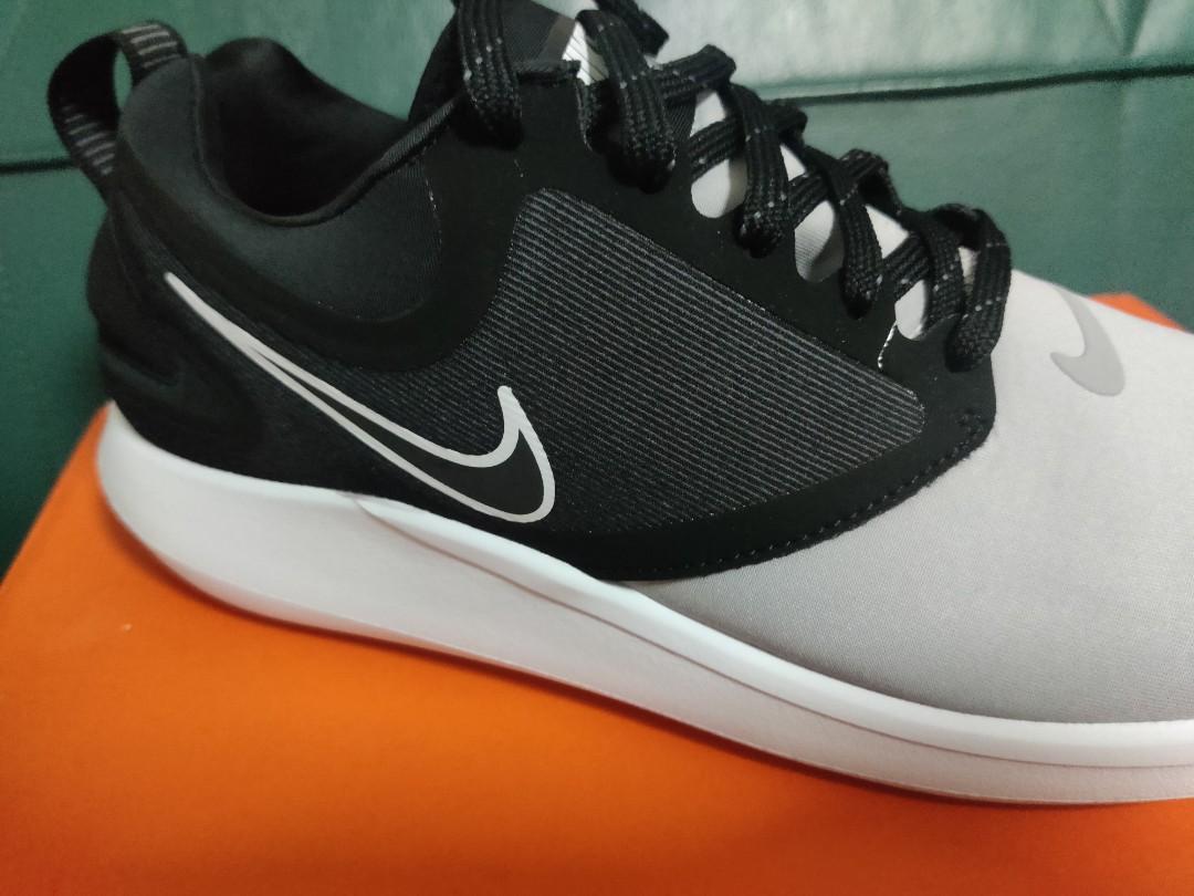 US 10 Nike Lunarsolo Wolf Grey Black Men s Running shoes