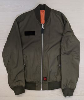 （分類：）位於 。 由 vinthoe 提交（商品編號 1068851253，圖片 1）。簡介： 。