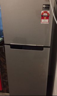 (Category: ) located in . Submitted by dealdepot (Listing ID 1068892333, Image 1). Description: .