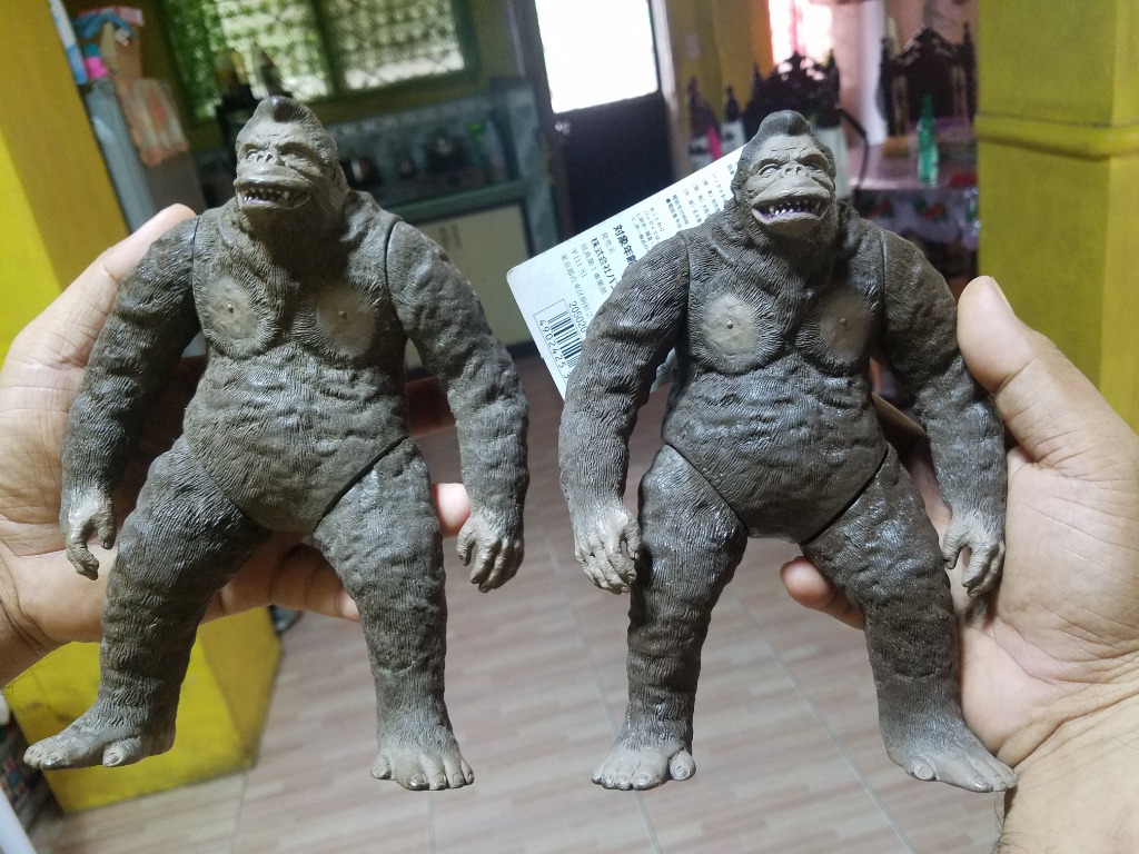 Vintage Banda King kong 1962 with Tag, Hobbies & Toys, Toys & Games on  Carousell