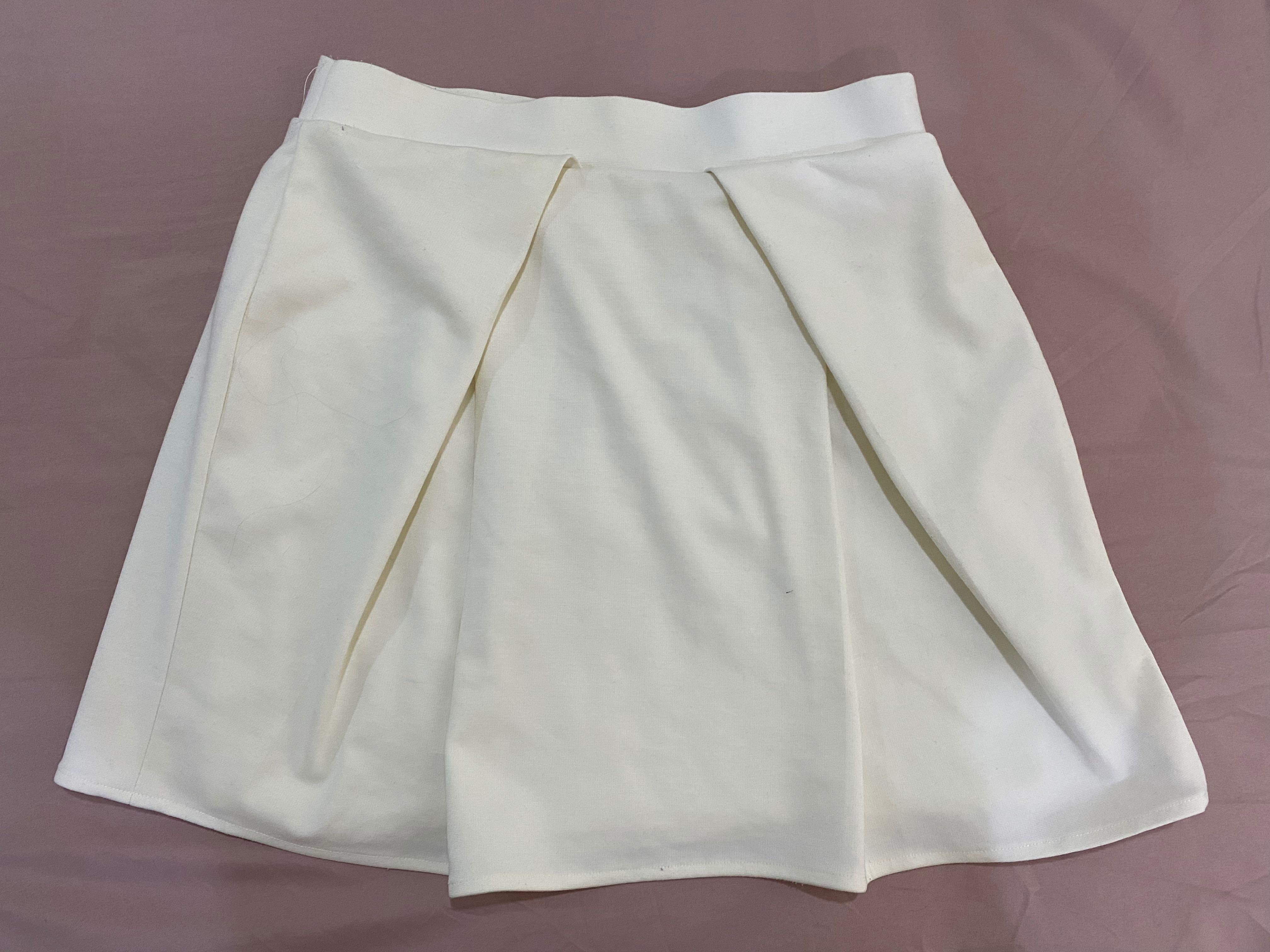 White pleated skirt 30 Clearance
