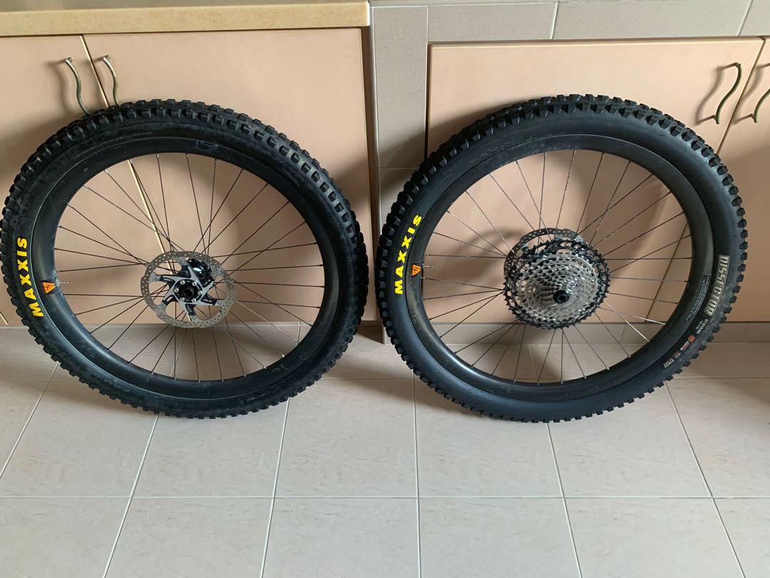 lb carbon rims