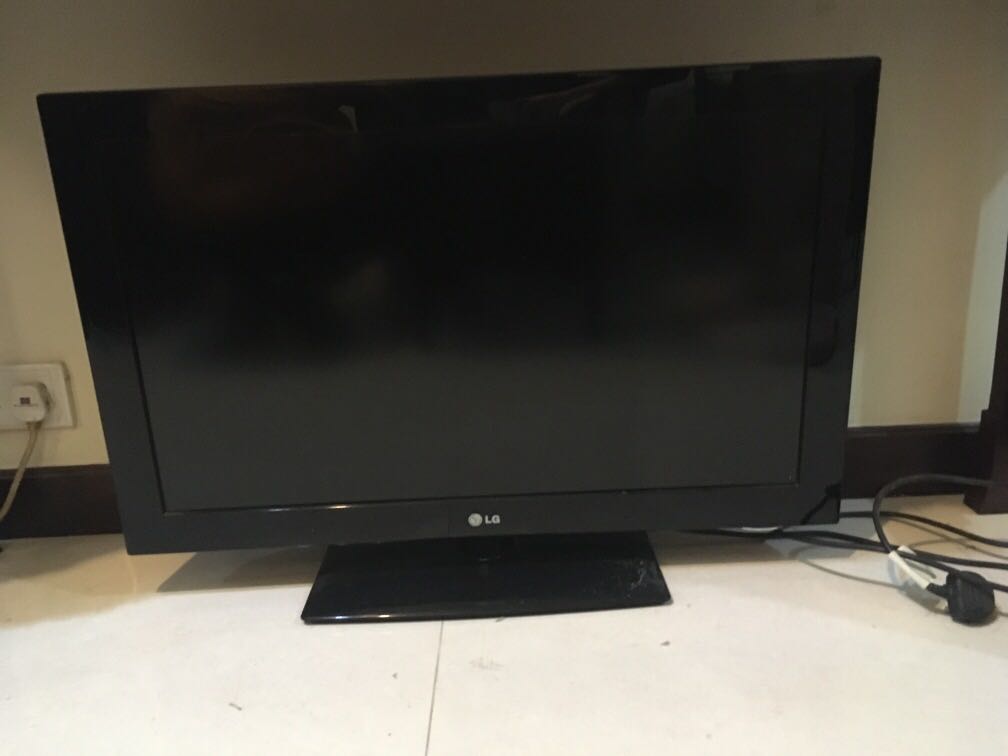 32吋 LG電視 LG 32LD450, 家庭電器, 電視 & 其他娛樂, 電視 Carousell