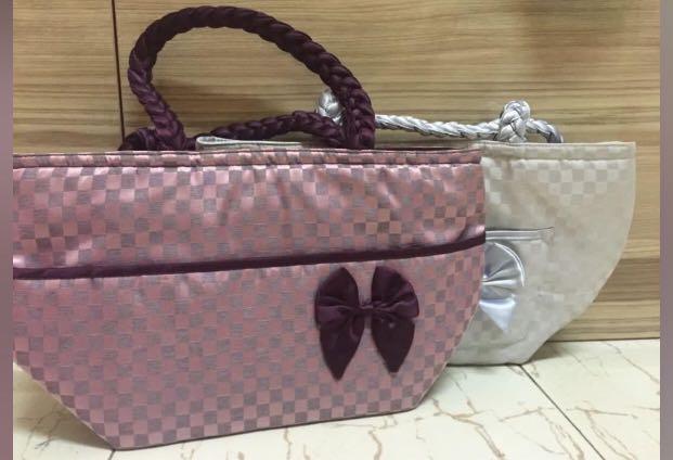 Bag (Category: Tote Bags) located in Singapore. Submitted by sunshineh3art (Listing ID 1069077697, Image 4). Description: Pretty Fit Backpack $12 Adidas Sling bag $10 Naraya All for $15 Mini backpack no brand new $5 .