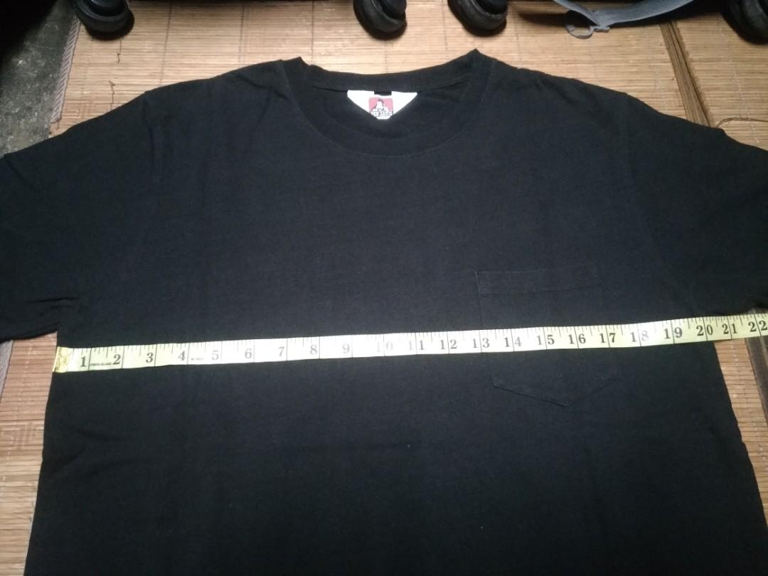 Ben Davis (Category: Tshirts & Polo Shirts) located in Johor Bahru. Submitted by newtiger.9ddeac (Listing ID 1069122633, Image 1). Description: pocket T size : M 📍Lokasi Kempas Johor 📍 wasap.my/+60179937133.
