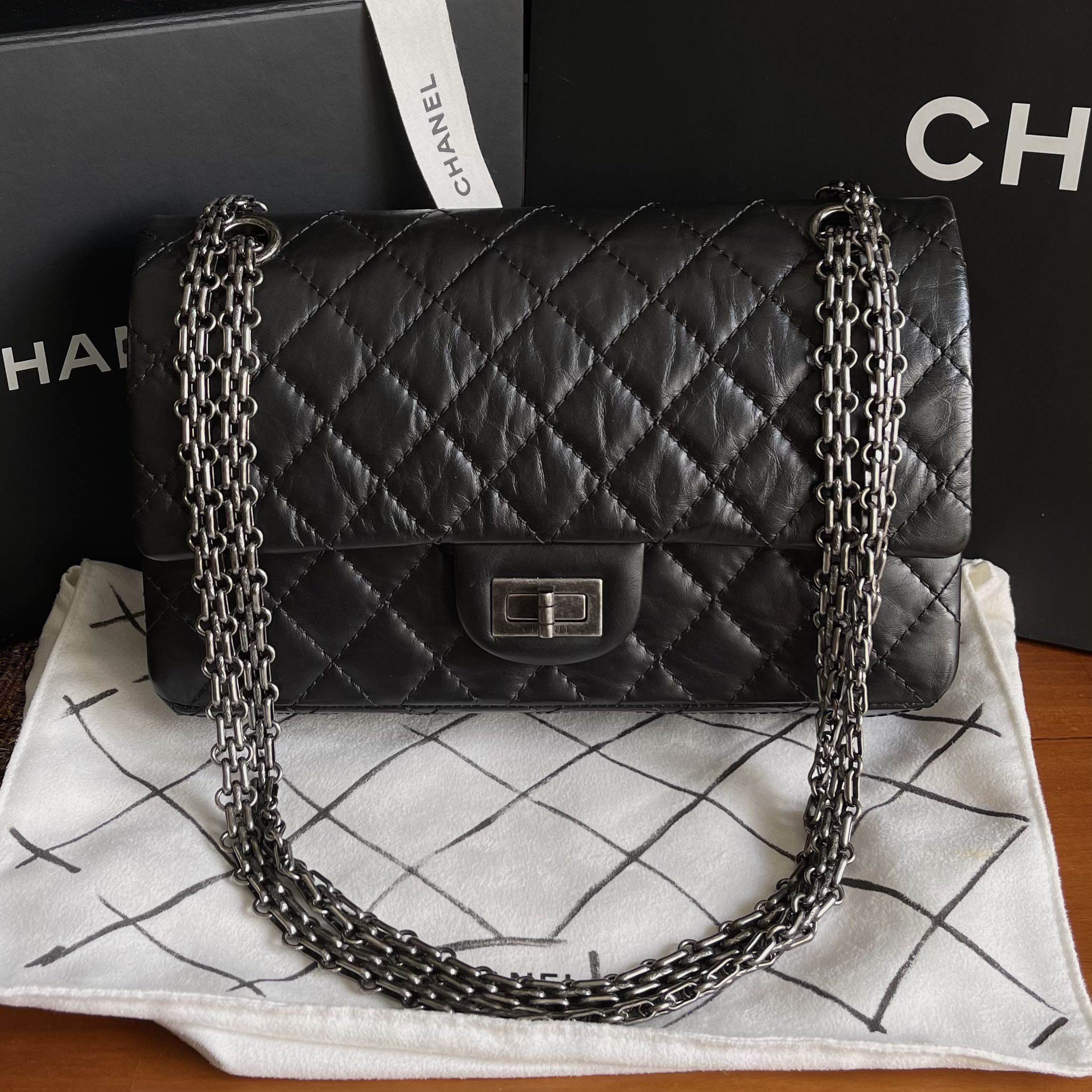 BNIB Chanel 2.55 Reissue 225 RHW Ruthenium Hardware Classic Double Flap Bag  , Luxury, Bags & Wallets on Carousell