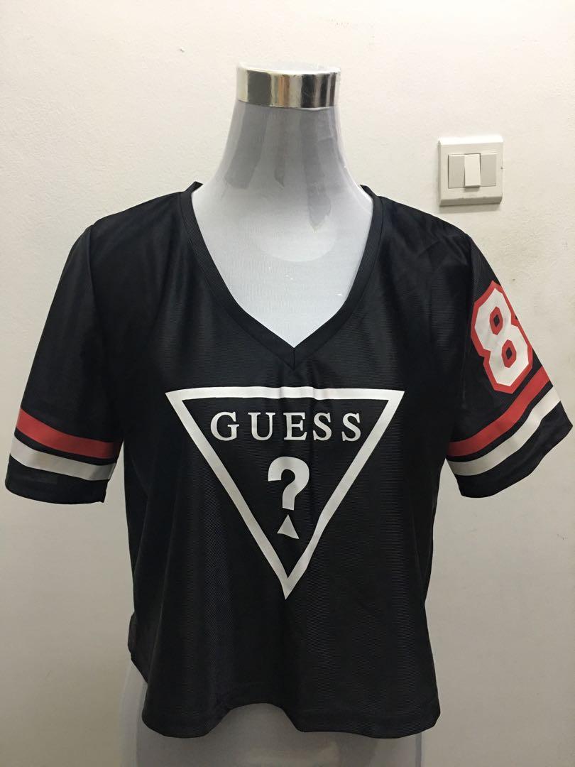 guess crop top shirt