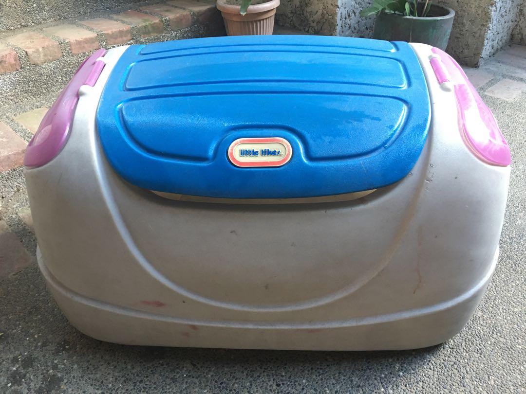 Little tikes toy clearance box purple lid