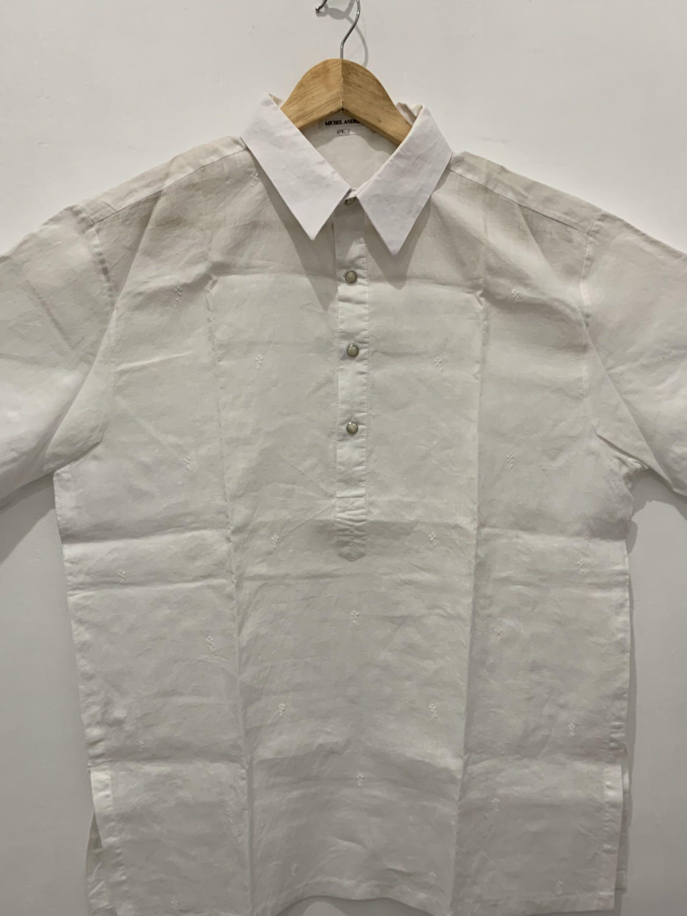 Michel Andre Polo (Category: Formal Shirts) located in San Juan City. Submitted by everlovedbyjs (Listing ID 1069129172, Image 1). Description: Size L Measurements Shoulder 18-19 Bust 42-46 Length 30.