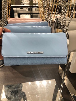 Michael kors logo chain wallet outlet