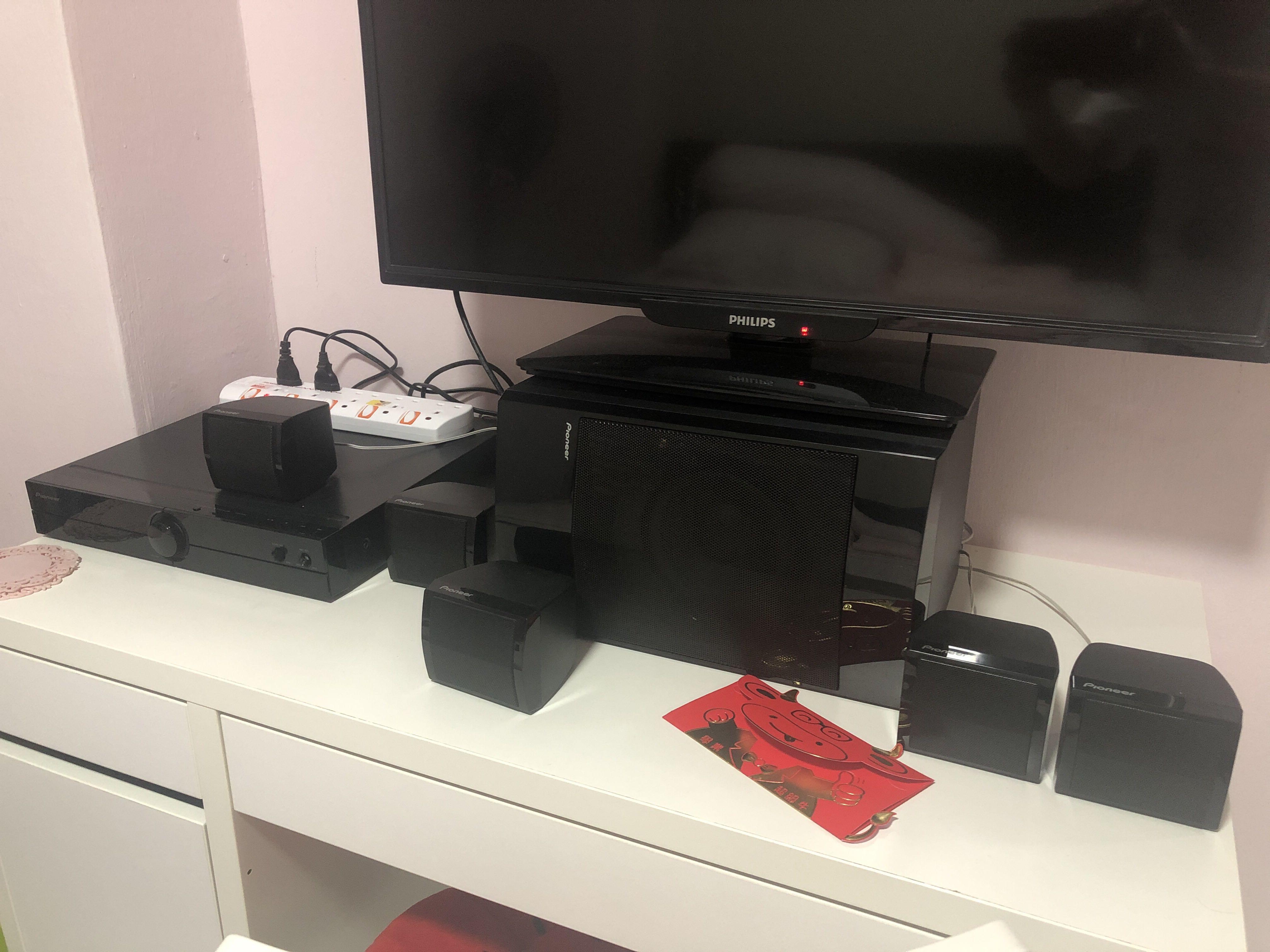 Pioneer Home Theatre System (HTZ 121), TV & Home Appliances, TV