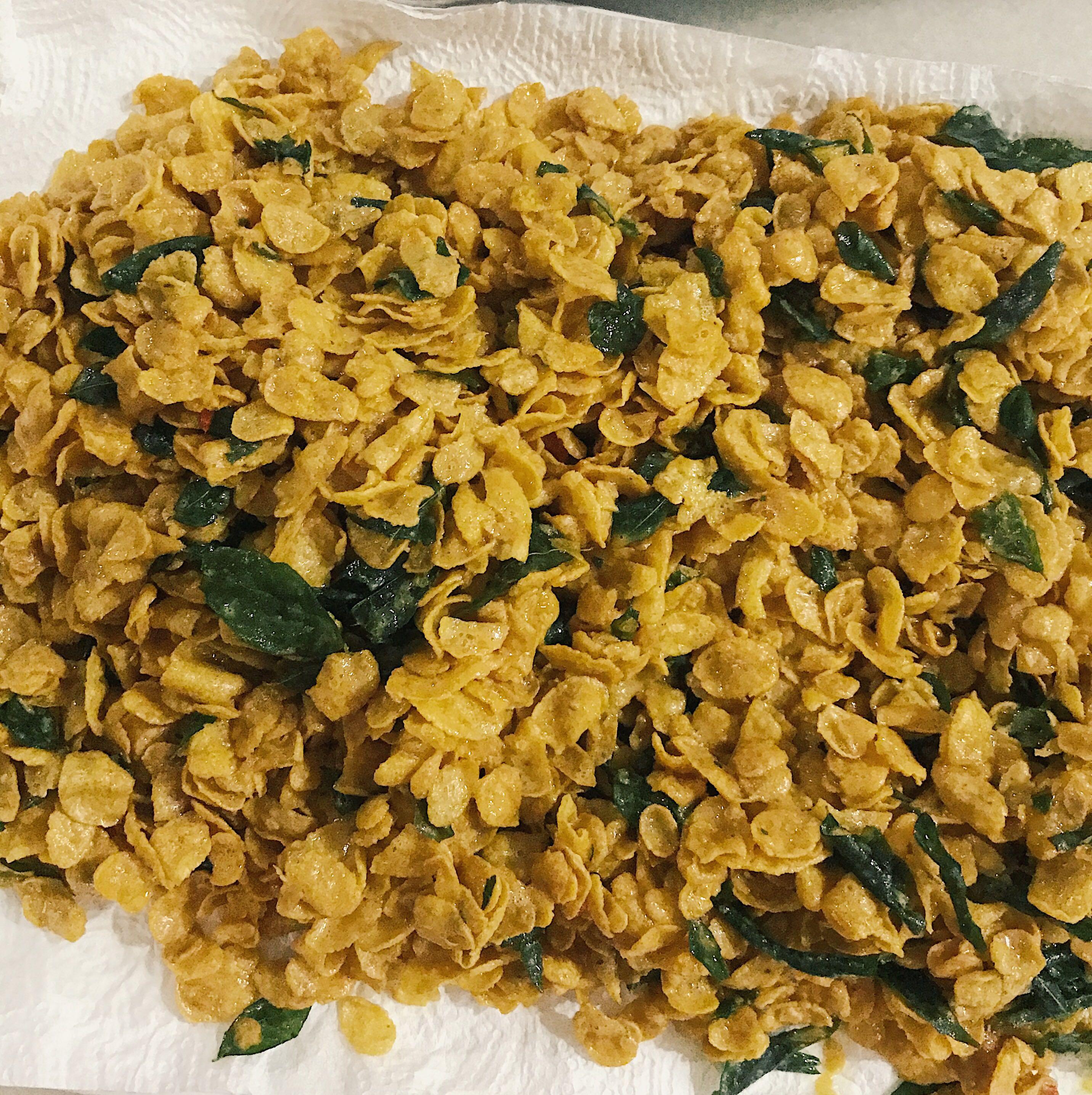 Salted Egg Cornflakes!! (Category: Packaged & Instant Food) located in Singapore. Submitted by inaaang (Listing ID 1069146296, Image 3). Description: HELLO THERE! I am currently selling these homemade salted egg cornflakes!! If you're a fan of salted egg, please do give this a shot I'm sure you'll come back for more. 1 bag- $6 2bags- $12 .