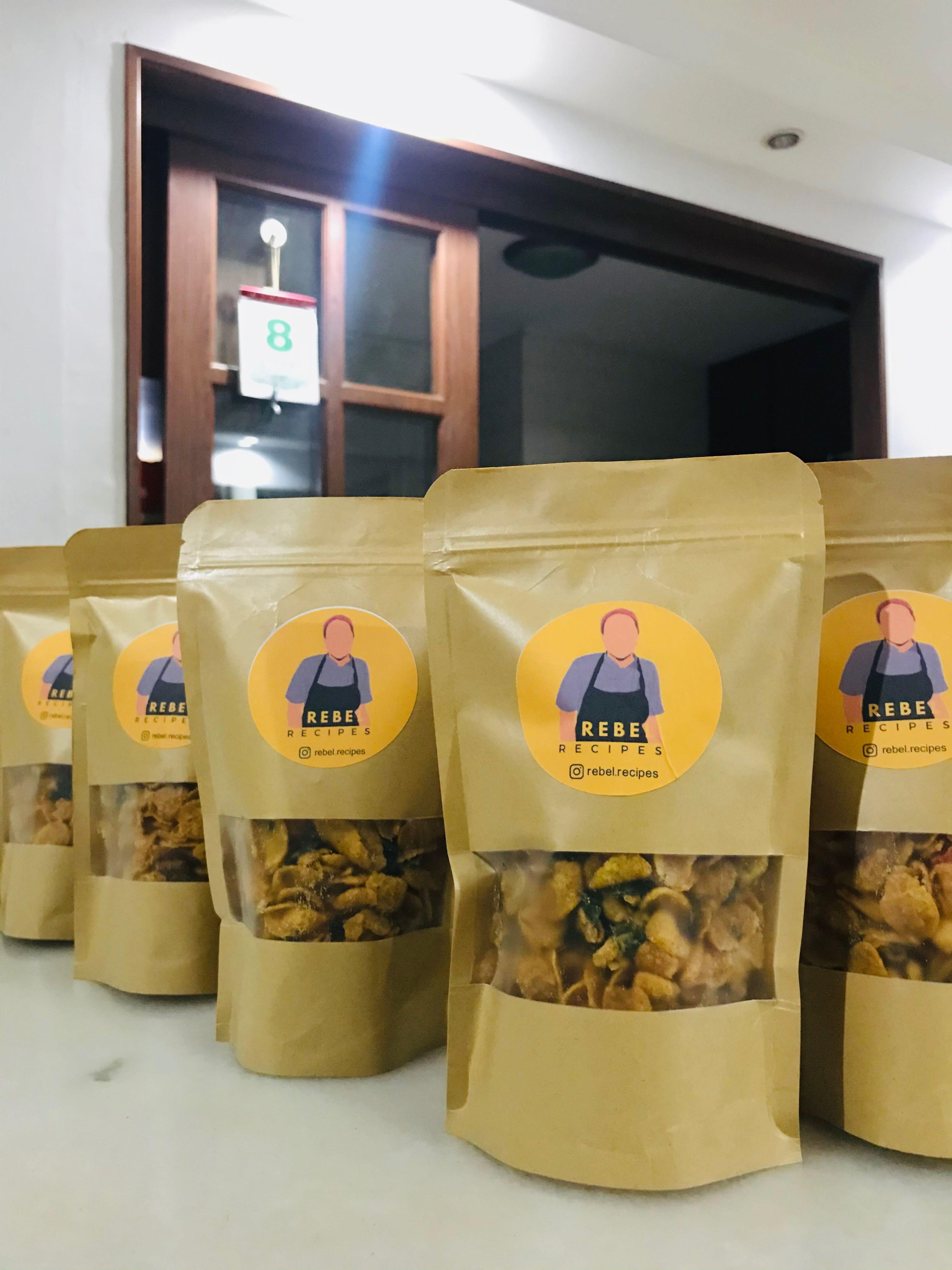 Salted Egg Cornflakes!! (Category: Packaged & Instant Food) located in Singapore. Submitted by inaaang (Listing ID 1069146296, Image 4). Description: HELLO THERE! I am currently selling these homemade salted egg cornflakes!! If you're a fan of salted egg, please do give this a shot I'm sure you'll come back for more. 1 bag- $6 2bags- $12 .