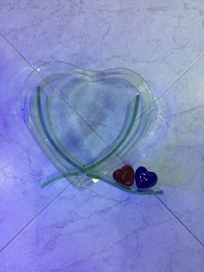 Solid Lovers Glass Display (Category: Everything Else) located in Singapore. Submitted by rarecollections (Listing ID 1069096445, Image 2). Description: Brand: Azoo W - 20cm H - 20cm With lovely Blue & Red ❤️ - suitable gift to the one you love.