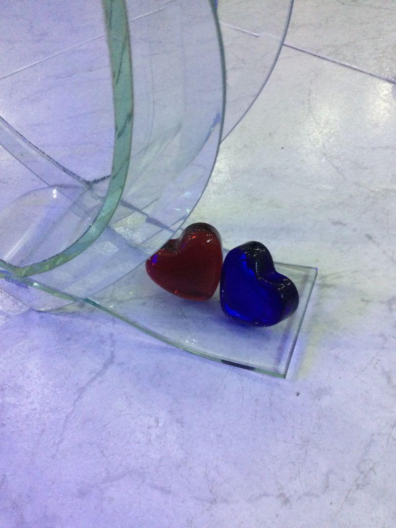 Solid Lovers Glass Display (Category: Everything Else) located in Singapore. Submitted by rarecollections (Listing ID 1069096445, Image 3). Description: Brand: Azoo W - 20cm H - 20cm With lovely Blue & Red ❤️ - suitable gift to the one you love.