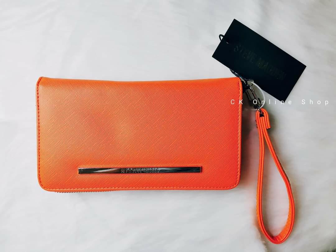 steve madden wallet red