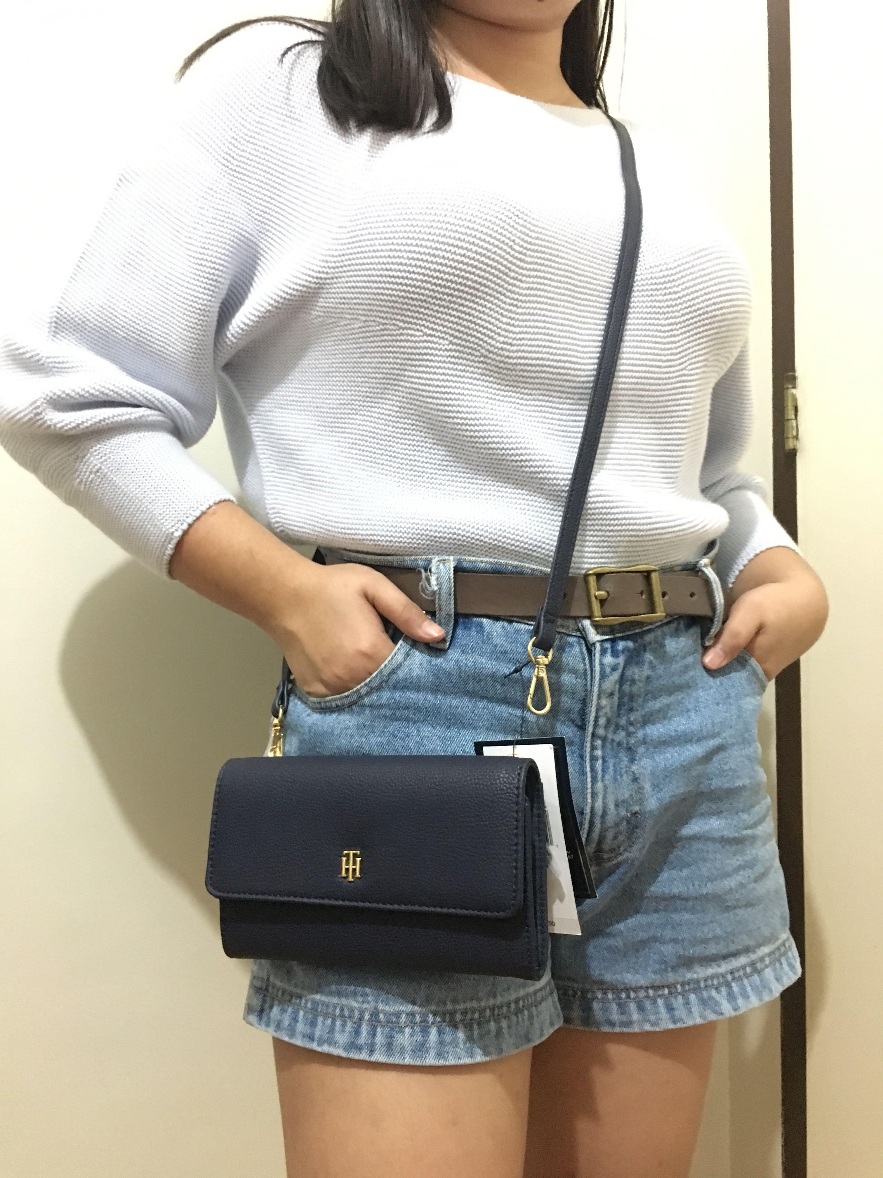 Tommy hilfiger 2025 sling wallet