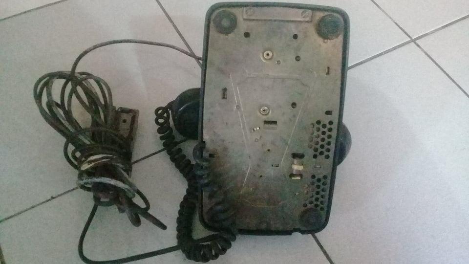 Vintage PLDT Black Rotary Phone (Category: Vintage Collectibles) located in Quezon City. Submitted by smepinoytiannge (Listing ID 1069090581, Image 3). Description: Vintage PLDT Black Rotary Phone. Still working..