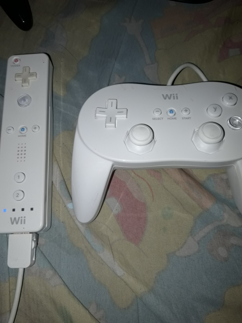 Wiimote and classic controller, Video Gaming, Video Game Consoles ...
