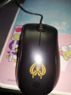 （分類：）位於 。 由 danny2ndhand 提交（商品編號 1069118454，圖片 1）。簡介： 。