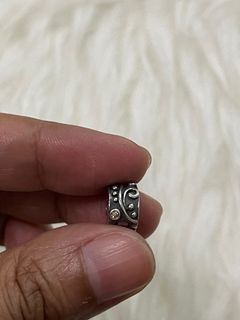 (Category: ) located in . Submitted by eina9 (Listing ID 1069299348, Image 1). Description: .