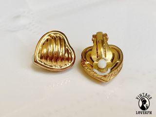 ❤️❤️❤️ Bold Costume Jewelry clip on chunky heart earrings