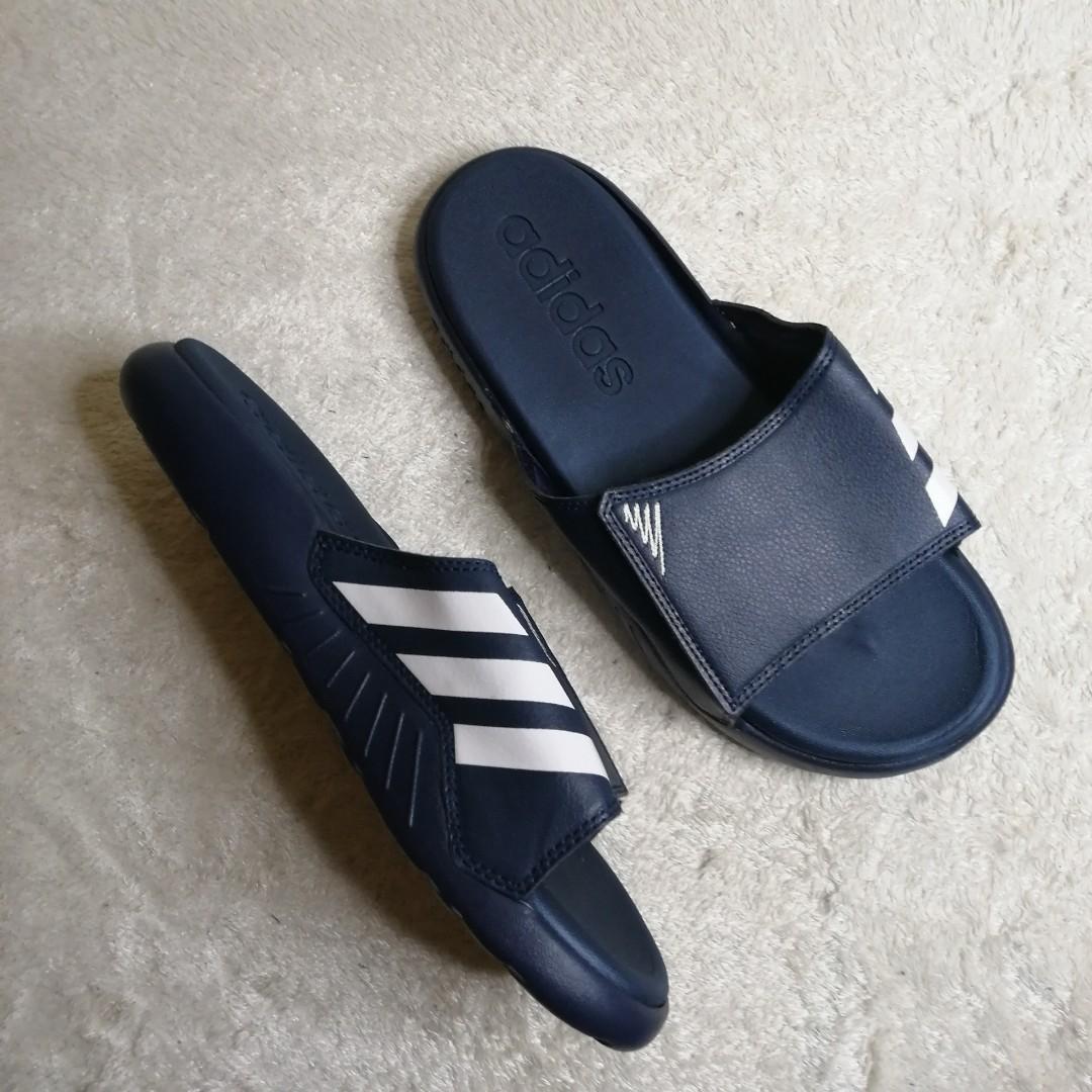 adidas questar slides