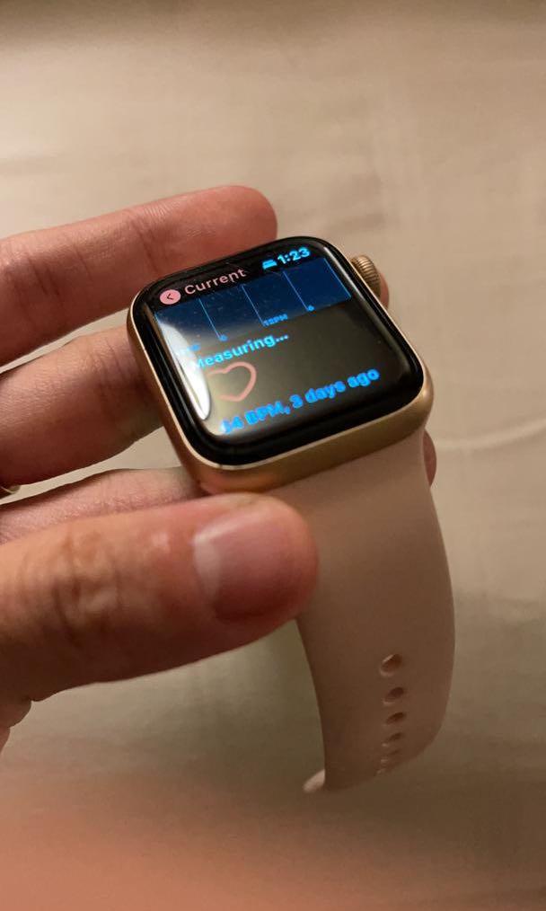 A1977 watch outlet