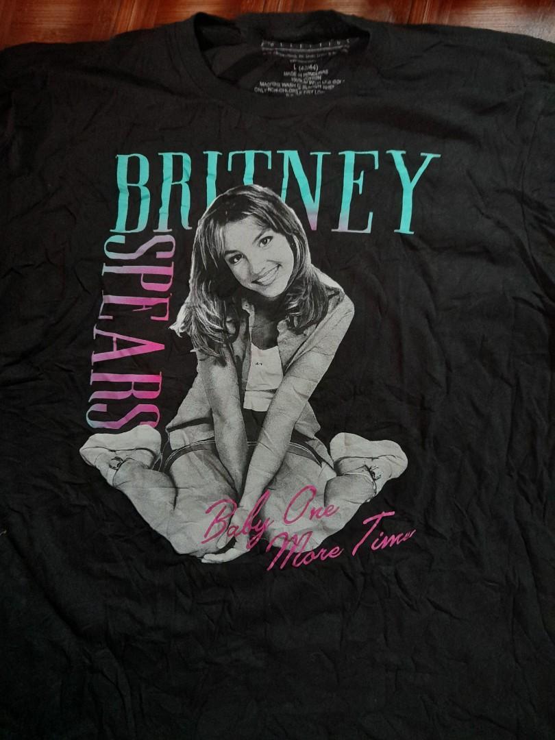 Britney Spears (Category: Tshirts & Polo Shirts) located in Shah Alam. Submitted by paniali (Listing ID 1069177244, Image 1). Description: Britney Spears Pit 21/27 copy right 2018 condition 9.8/10 COD kawasan Kepong Jinjang utara KL www.wasap.my/0123695253.