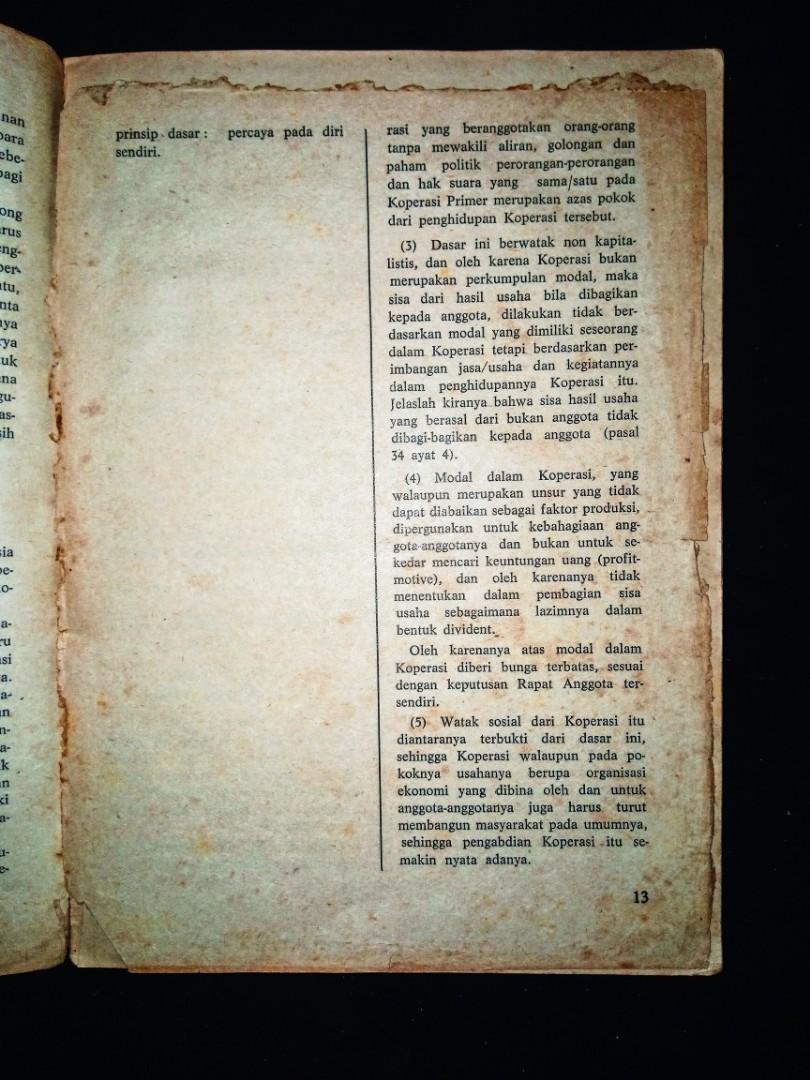 Buku Kuno Langka Pedoman Tahun 1979 Ada Tanda Tangan Pak Soeharto Antik Pajangan Di Carousell 
