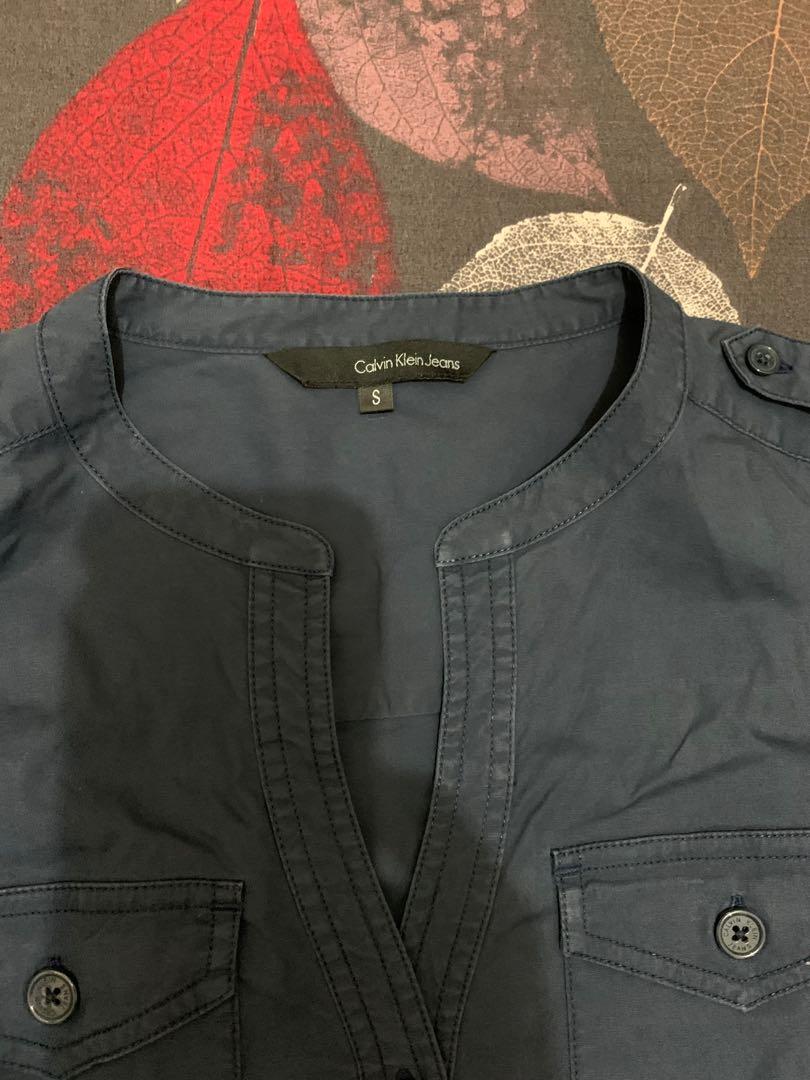 Calvin klein (Category: Maternity wear) located in San Jose del Monte. Submitted by clydekevin08 (Listing ID 1069253067, Image 2). Description: Authentic..1300 + sf.