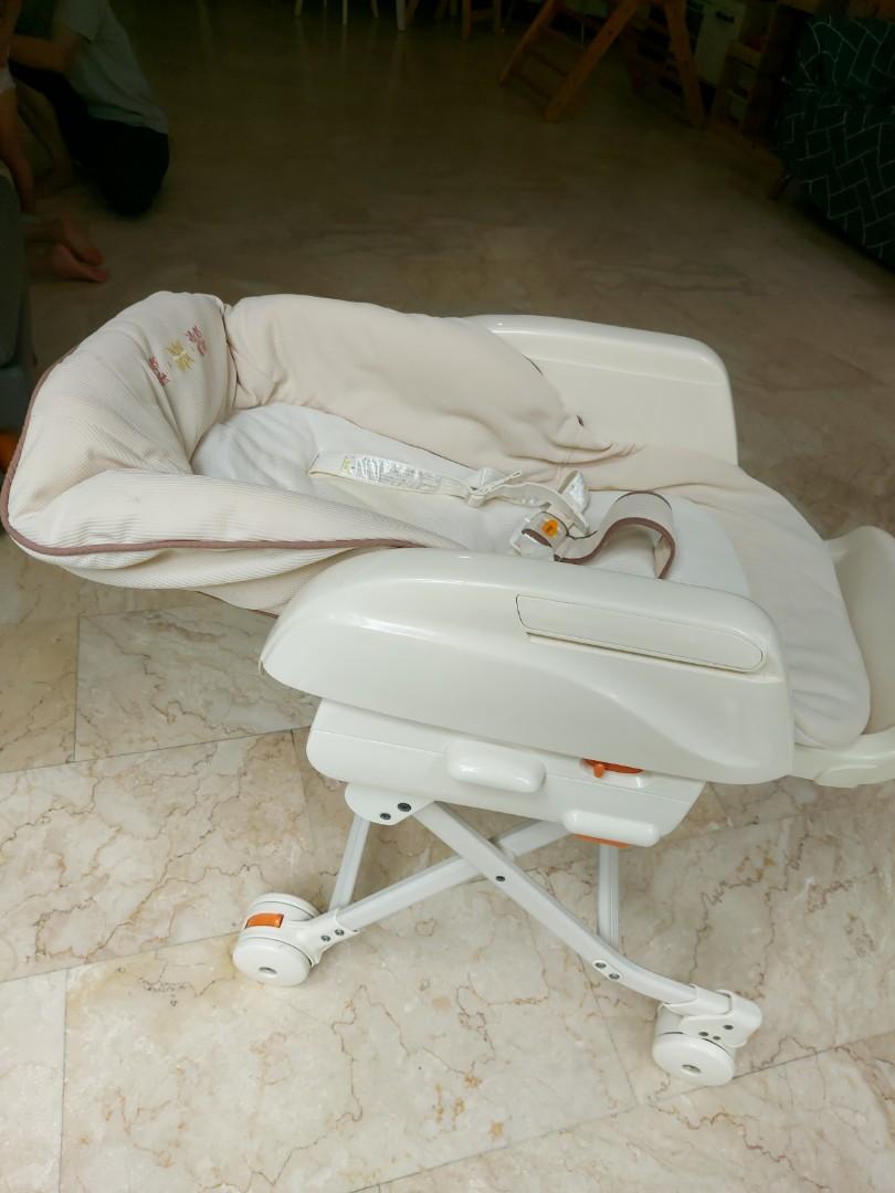 Combi Rocker High Chair, Babies & Kids, Infant Playtime on Carousell